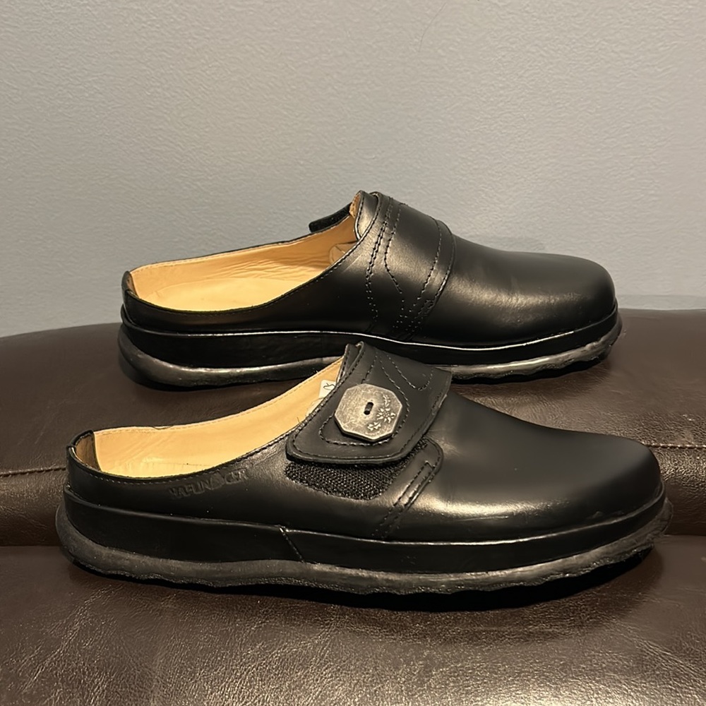 Haflinger Charlotte Black - New in Box - Women’s 11 - Picture 3 of 10